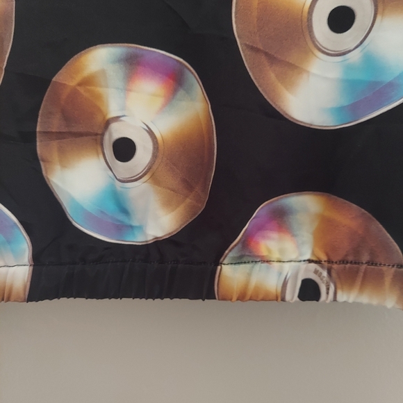 H&M MOSCHINO Limited Black CD Print Crop Top - Picture 6 of 13